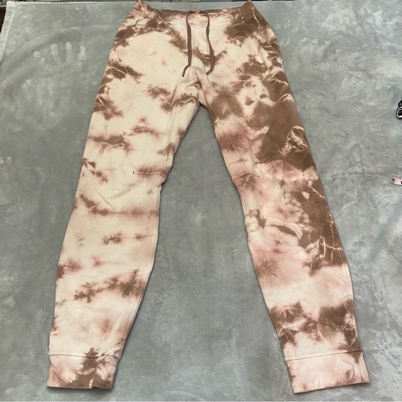 Lululemon City Sweat Jogger 29" *Earth Dye Color Clay 21952 - Picture 5 of 10
